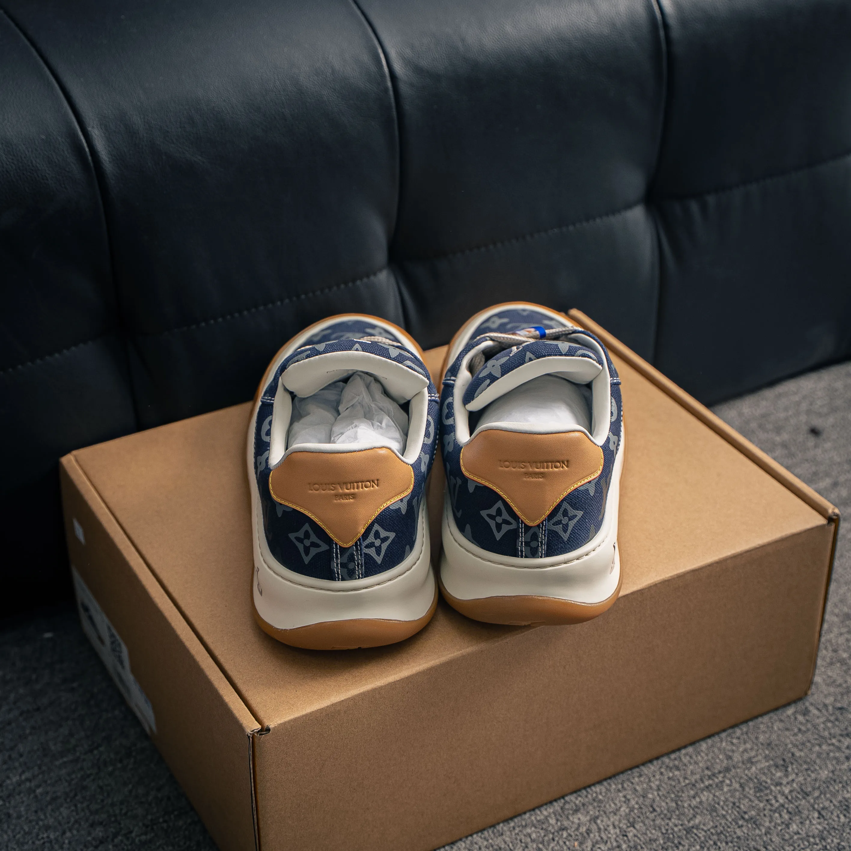 # LV tilted ， Shoes，Sneakers， Shoes，Skate Shoes~~ Sneakers， LV Shoes ， Cushioning TPU Vuitton ，